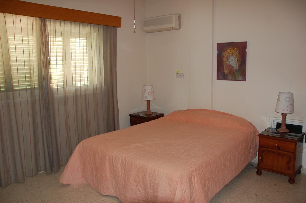 Villa Chrysanthia Polis Quarto foto